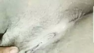 Bangladeshi Fluffy pussy
