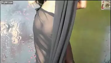 BLACK SAREE FASHION