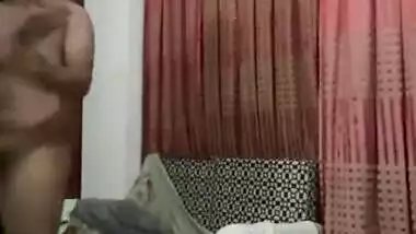 Chubby Bangladeshi girl sex with her boyfriend in a hotel room
