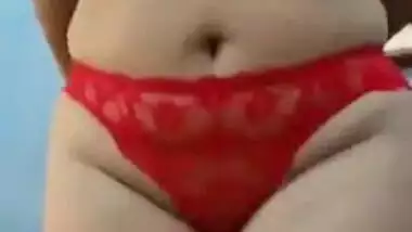 Topless Indian mom takes off red panties to make XXX buddy happy