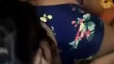 Desi Hoot Wife 3sum with drivr n frnd small clip