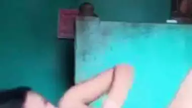 Indian village hottie – Desi nude acrobat show