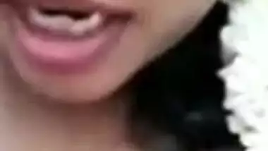 Lovely tamil face bhabhi vc mms