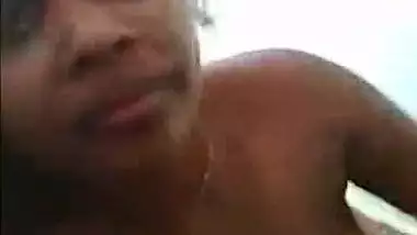 Hot Bengali sister cleaning her brother’s dick using mouth
